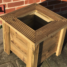 Load image into Gallery viewer, Brunswick Solid Wood Planter.