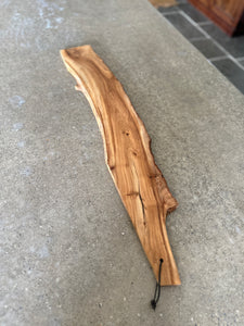 Elm statement serving board